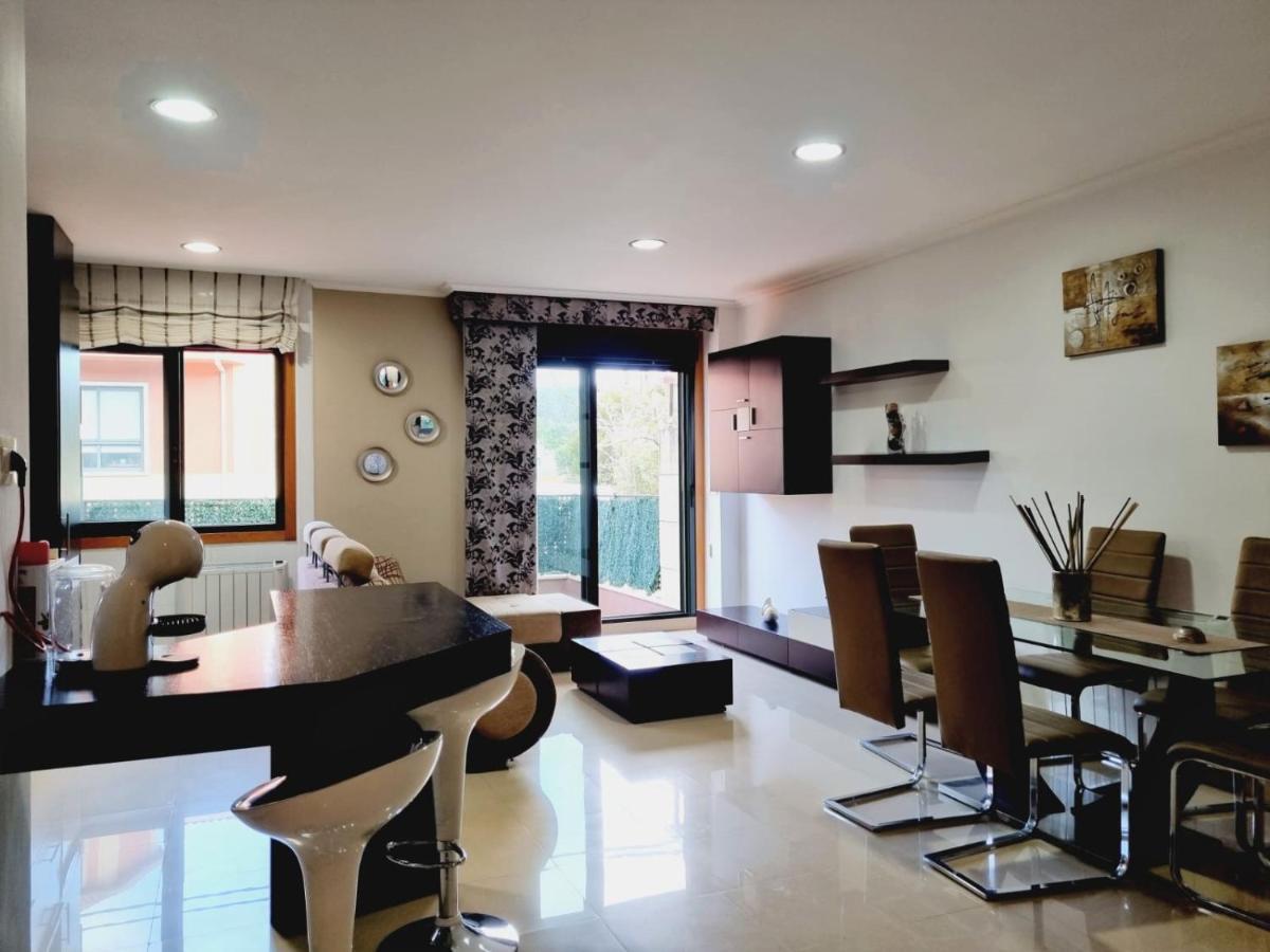 Apartamento Con Terraza Y Piscina Ribeira Eksteriør bilde