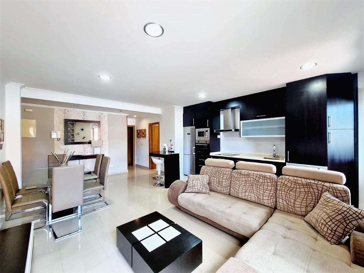 Apartamento Con Terraza Y Piscina Ribeira Eksteriør bilde
